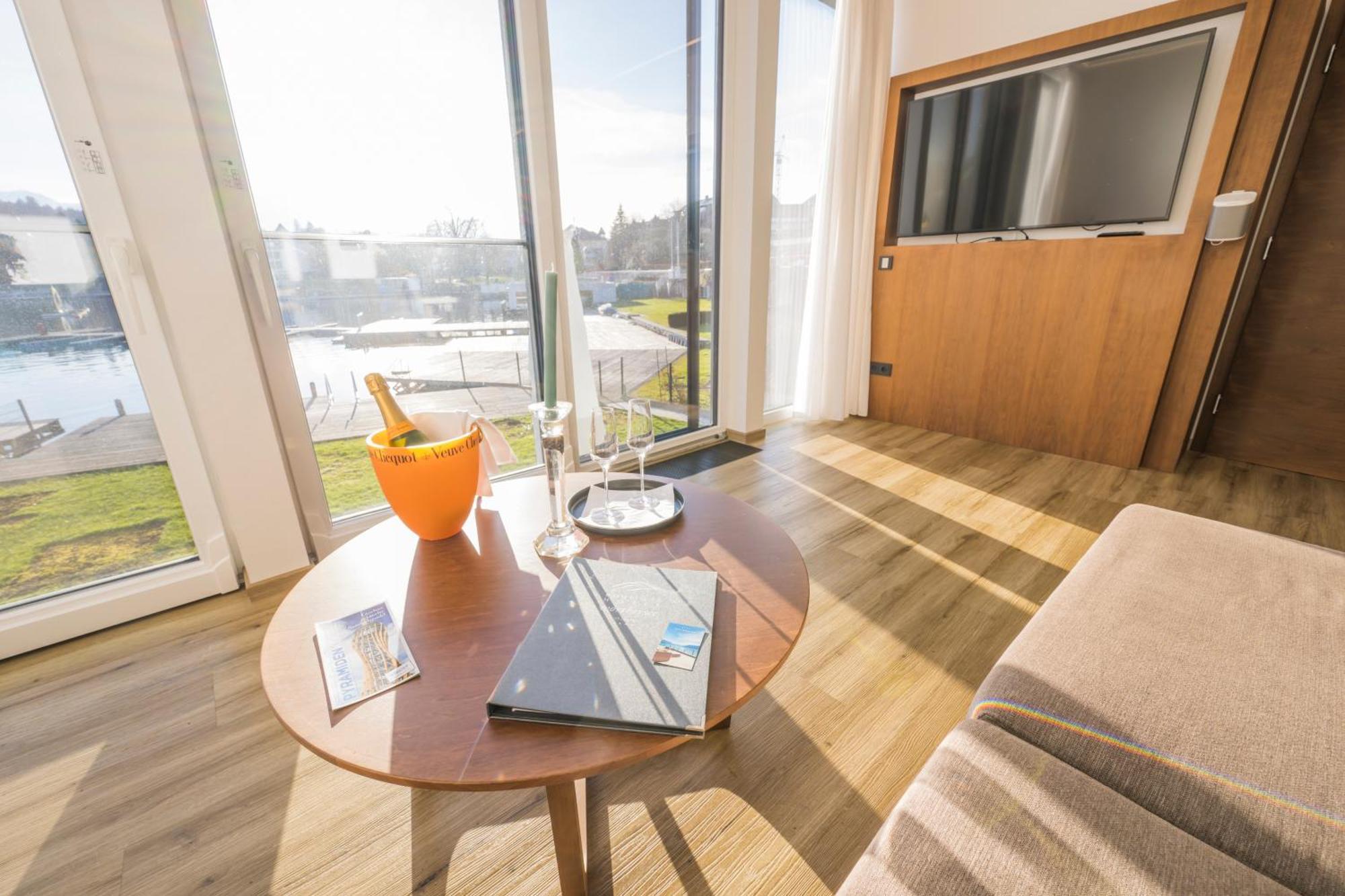 Boutique Apartments Velden Фельден-ам-Вёртер-Зе Экстерьер фото